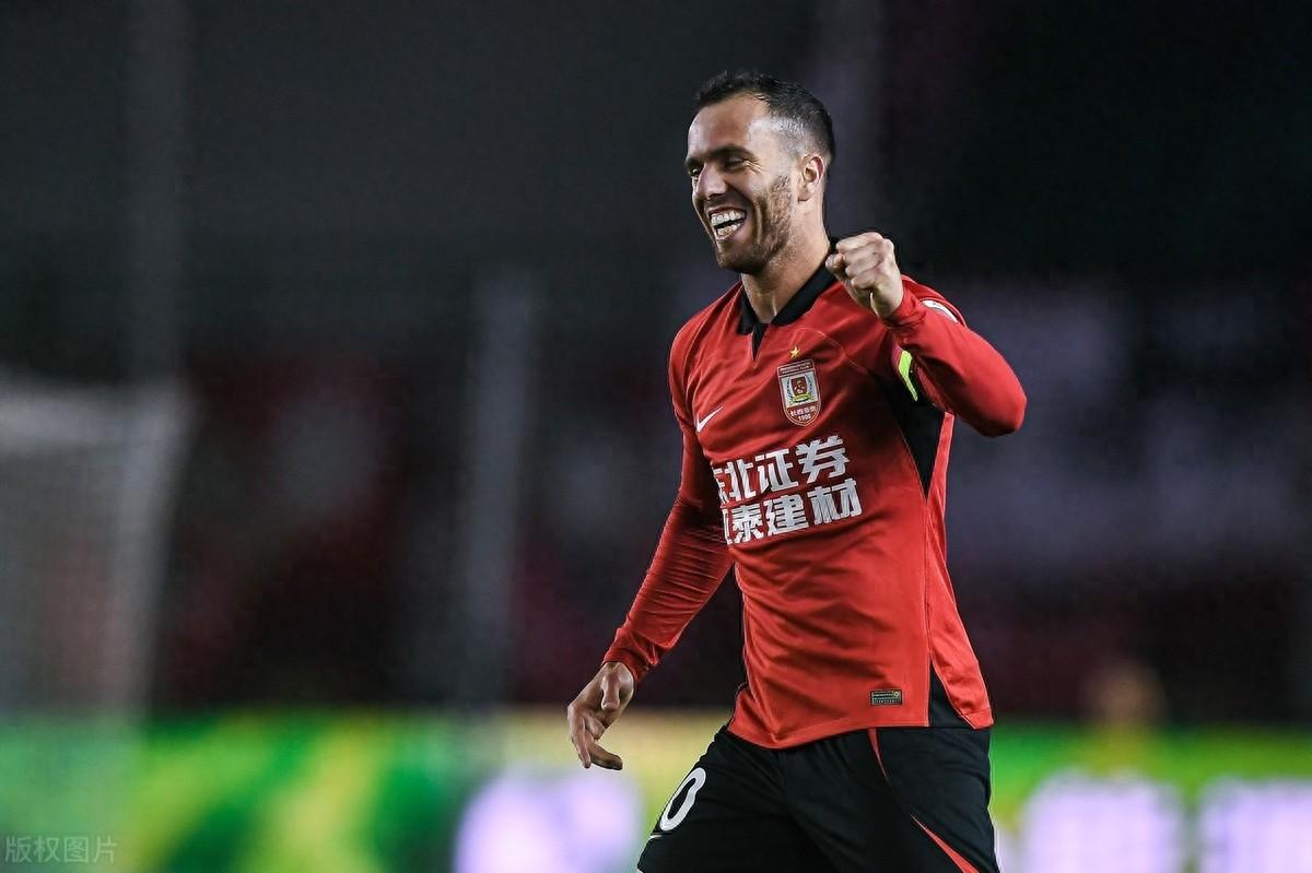 关于中超国际比赛日再迎强敌；北京首钢官宣签约；主帅态度：管理层满意；资深球员宣示担当的信息BOB体育